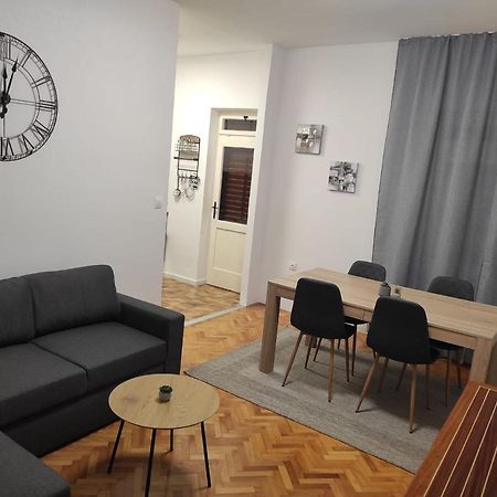 Apartment Ivano Vodice Ngoại thất bức ảnh