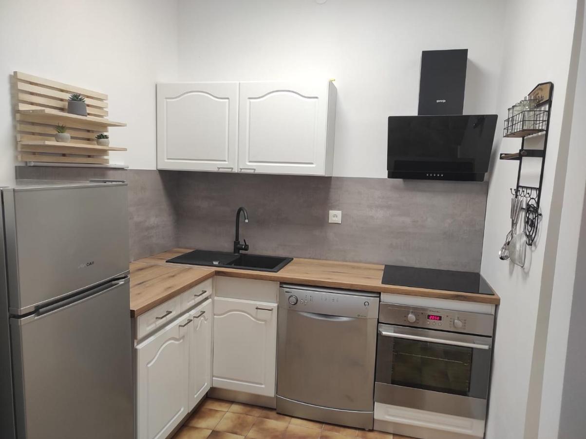 Apartment Ivano Vodice Ngoại thất bức ảnh